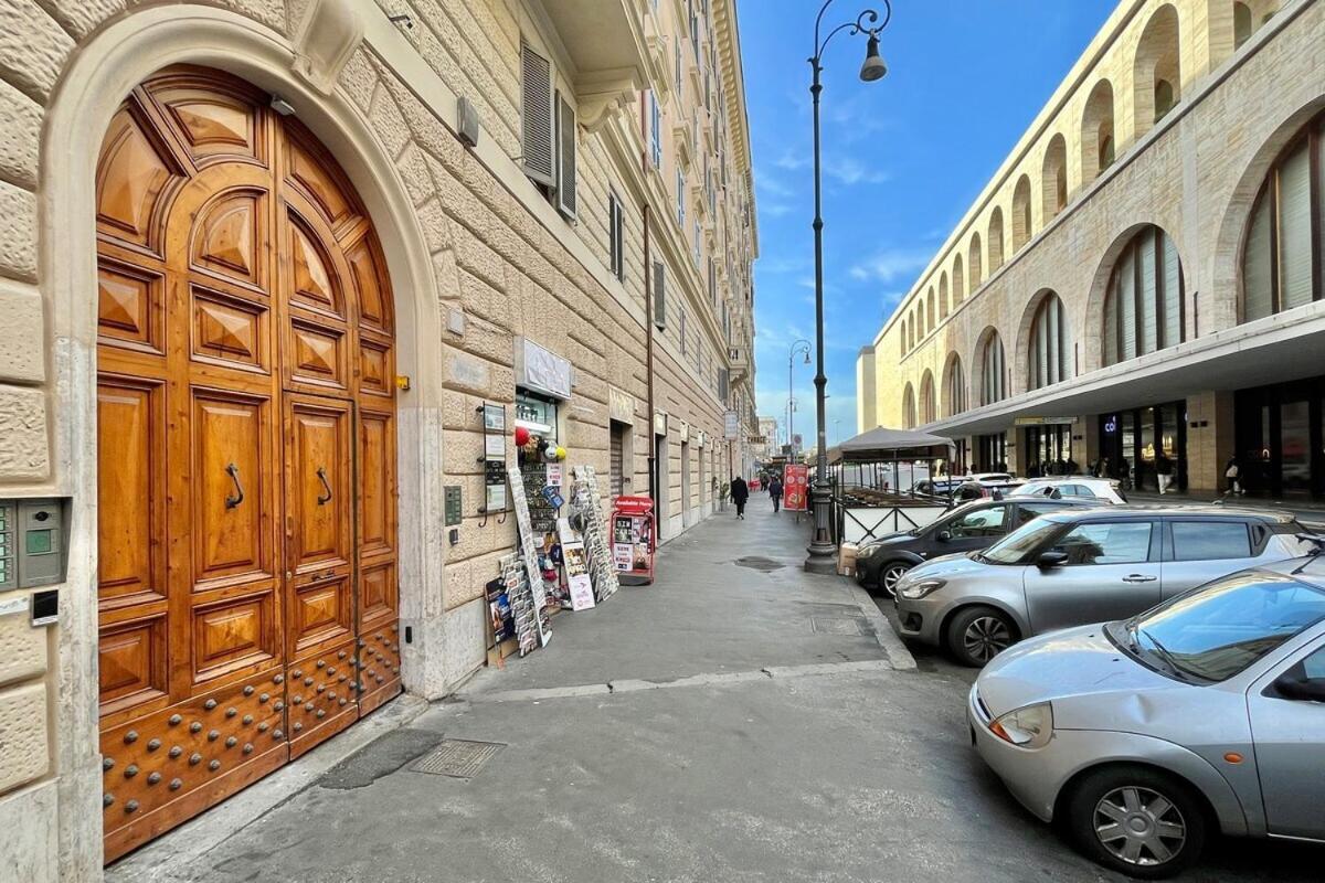 Rome Arena - Exclusive Apartment In Roma Termini Extérieur photo